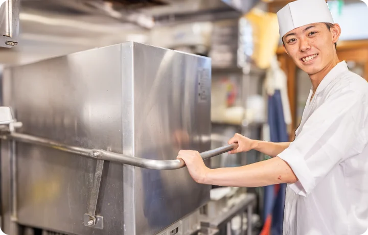 洗い場スタッフ